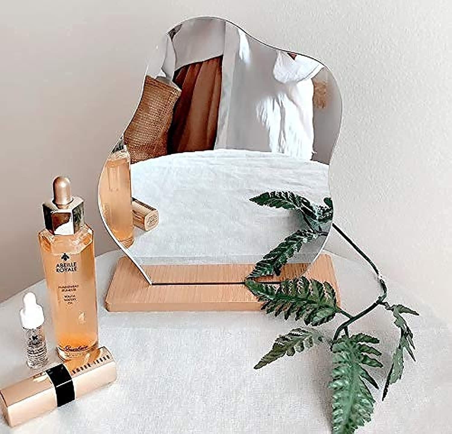 Irregular Aesthetic Vanity Mirror Frameless, Decorative Desk Tabletop Acrylic Mirrors with Wooden Stand for Living Room, Bedroom, Office and Minimal Spaces Home Decor – Cloud Shape