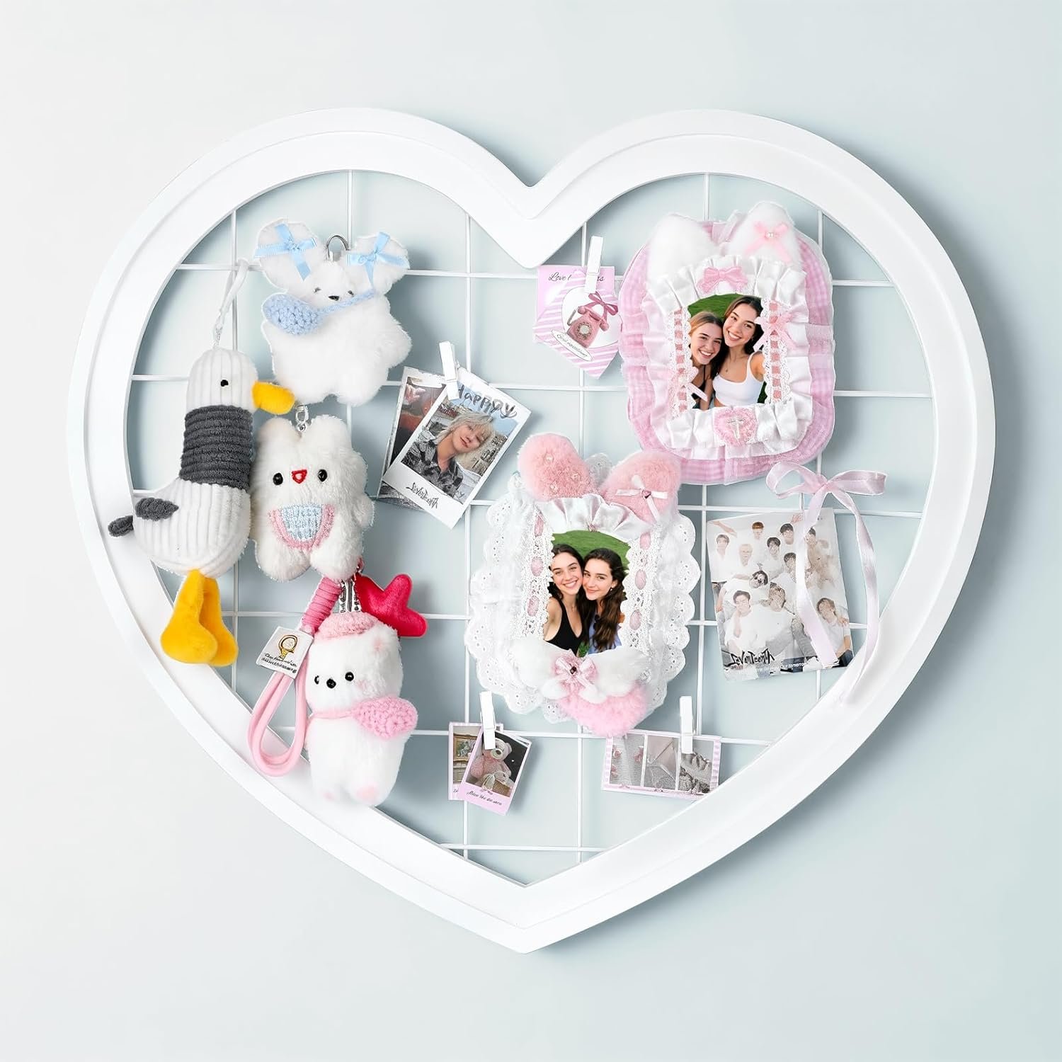 Clean Girl Cozy Room Decor for Women, White Heart Shelf Heart Wall Grid with Clips for Hanging Photo Display, Cute Preppy Coquette Aesthetic Wall Decor, Bedroom Dorm Room Decor for Girls Woman Gifts