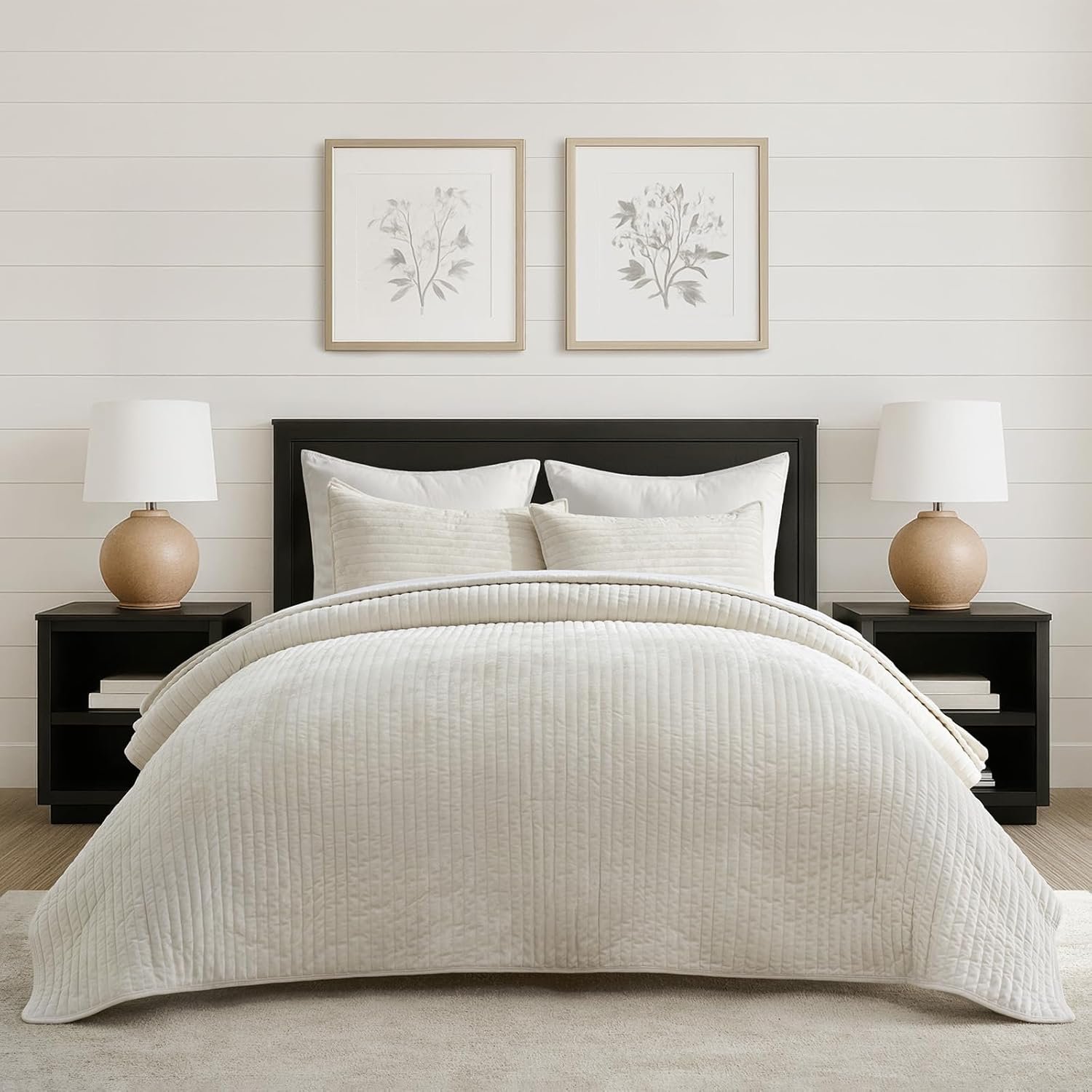 EverGrace Velvet Quilt Set Queen Size, Luxurious Soft Striped Channel Bedding Set, Lightweight Velvet Comforter for All Season, Oversized Bedspread Coverlet with 2 Matching Shams, Ivory White