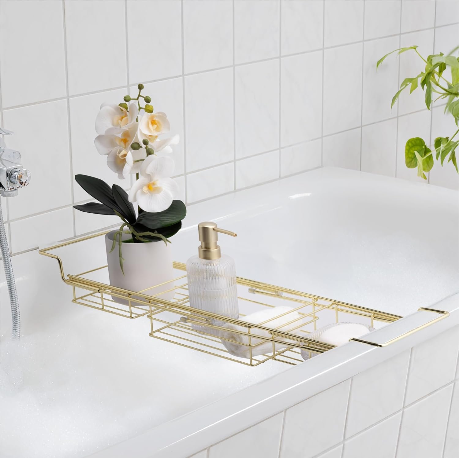 Navaris Gold Wire Bath Tray – Adjustable Bath Caddy – Organiser Trays for Bathtub – Extendable Bath Toy Storage Shelf for Across The Bath – Robust & Easy to Clean Over Bath Rack