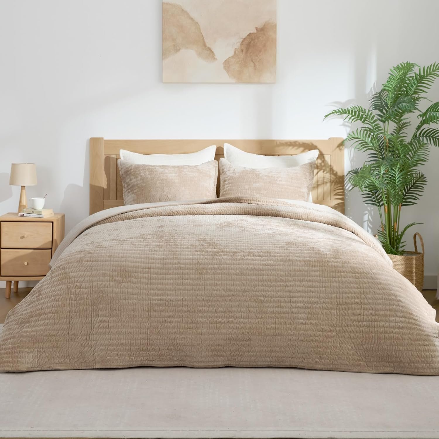 BEDELITE Velvet Quilt Set Queen Size, Luxury Velvet Comforter for All Season, Lightweight Soft Quilted Bedding Set, Striped Channel Oversized Bedspread Coverlet with 2 Pillow Shams,Taupe