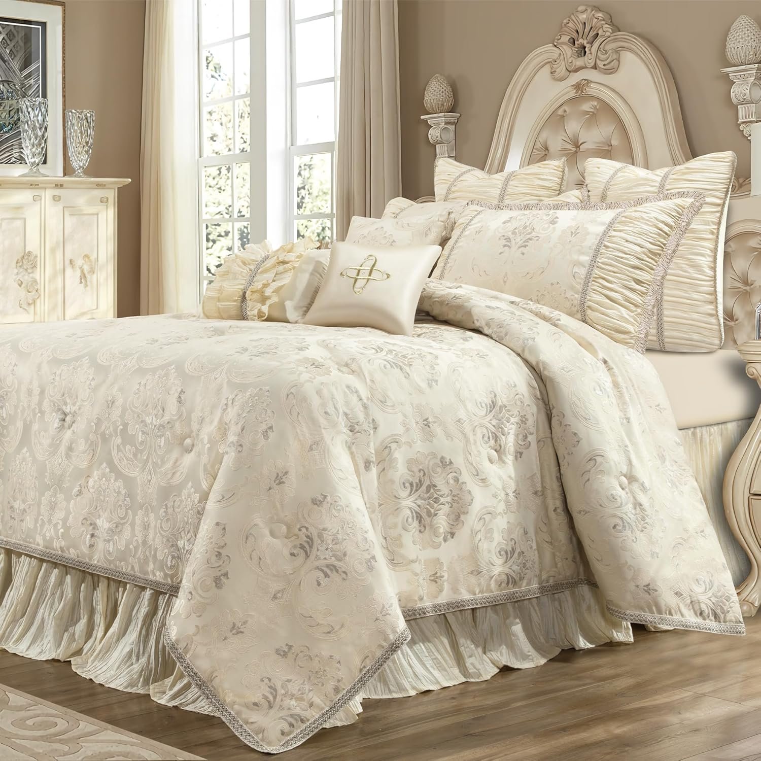 Loom and Mill Jacquard Comforter Set Floral Design, Elegant Princess Style Comforter Queen Sets for Bedroom, Luxury Bedding Set with Euro Shams, Bedskirt, Decorative Pillows(Queen), Creamy, 9 Piece