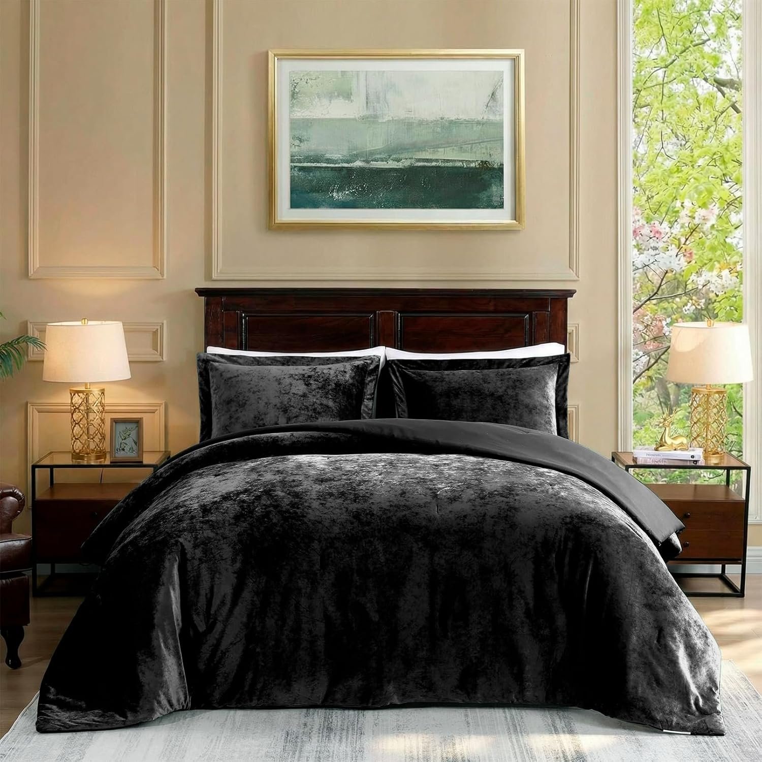 TAMGHO Velvet Comforter Queen, Luxuriously Soft Queen Comforter Set, Lightweight Bedding Set for All Seasons, Comforter (92″x96″) with 2 Matching Shams (20″x26″), Black