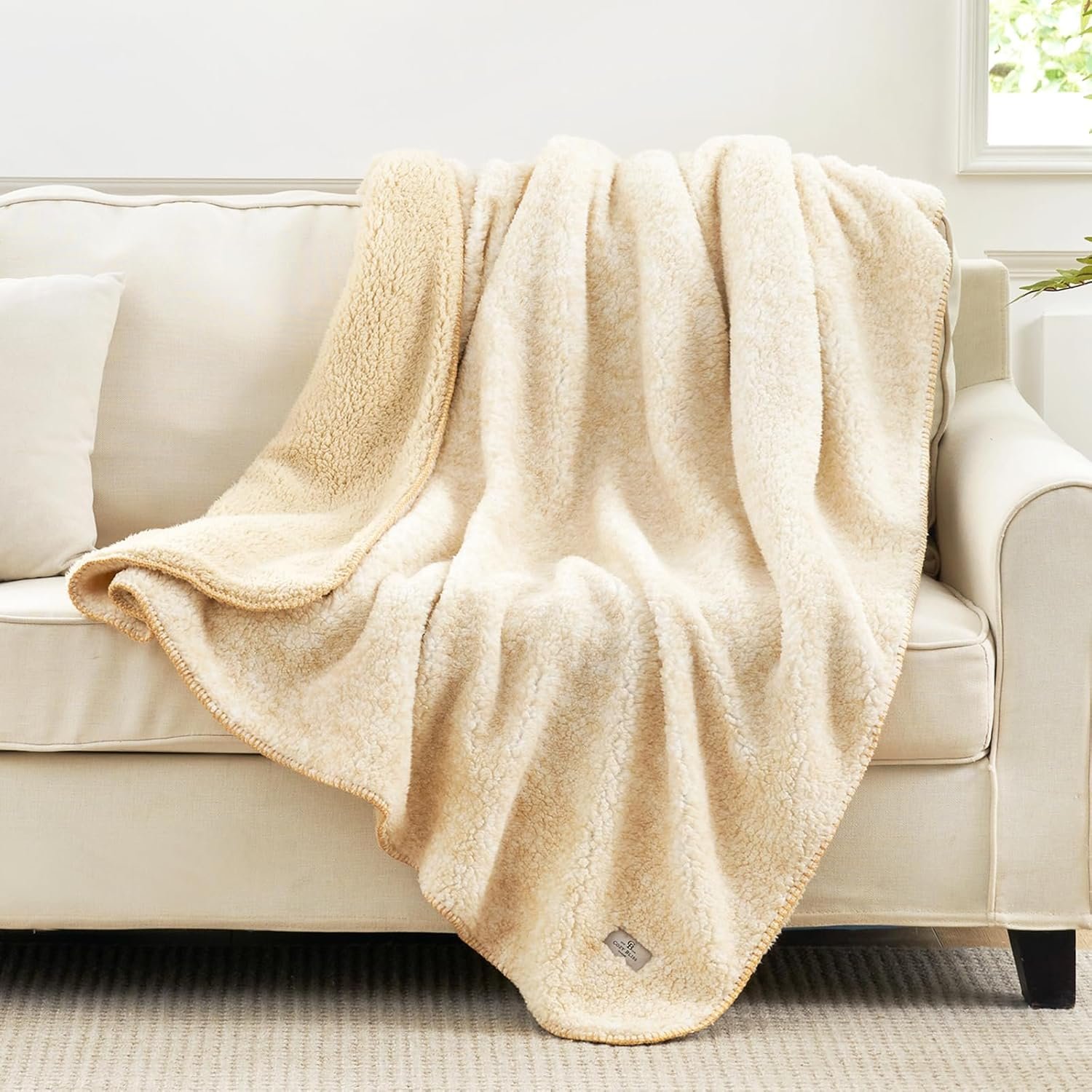 Cozy Bliss Sherpa Throw Blanket for Couch, Cozy Fleece Thick Warm Blanket for Winter, Reversible Soft Fuzzy Plush Throw Gifts for Women and Men, Room Decor (Mottled Beige, 50″ x 60″)